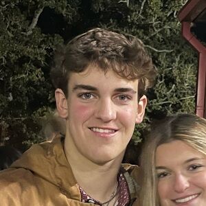 Meet your Posher, Grayson